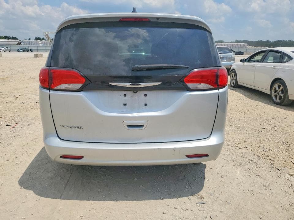 2022 CHRYSLER VOYAGER LX 6