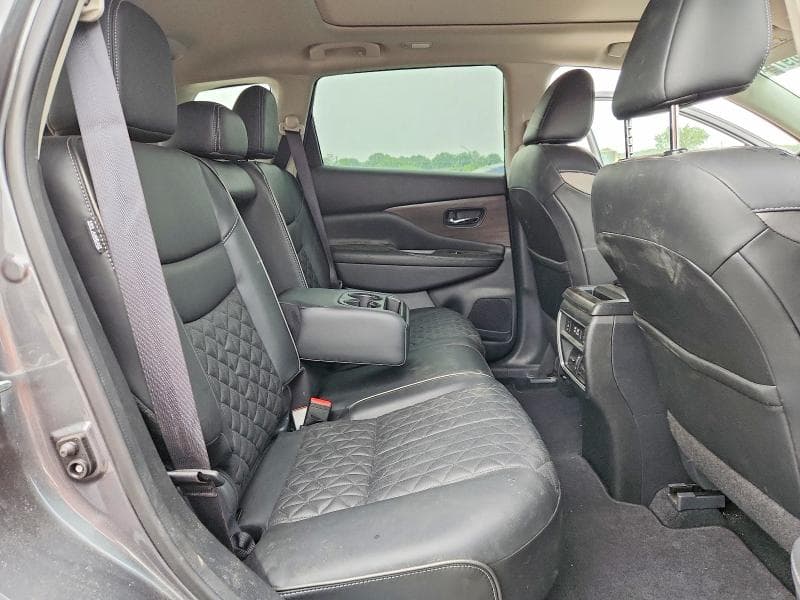 2019 NISSAN MURANO S 11