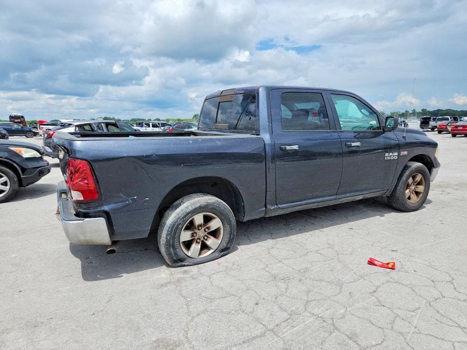 2018 RAM 1500 SLT 3
