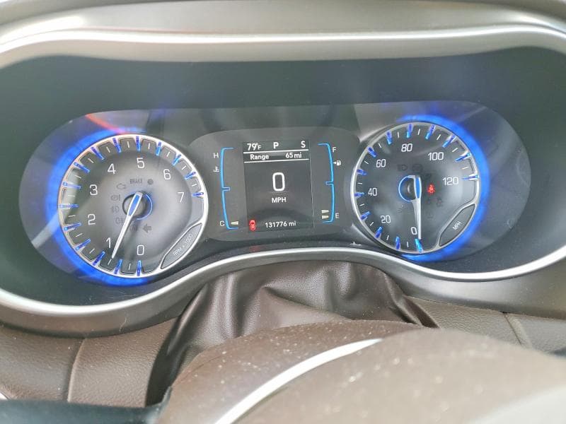 2017 CHRYSLER PACIFICA TOURING 9