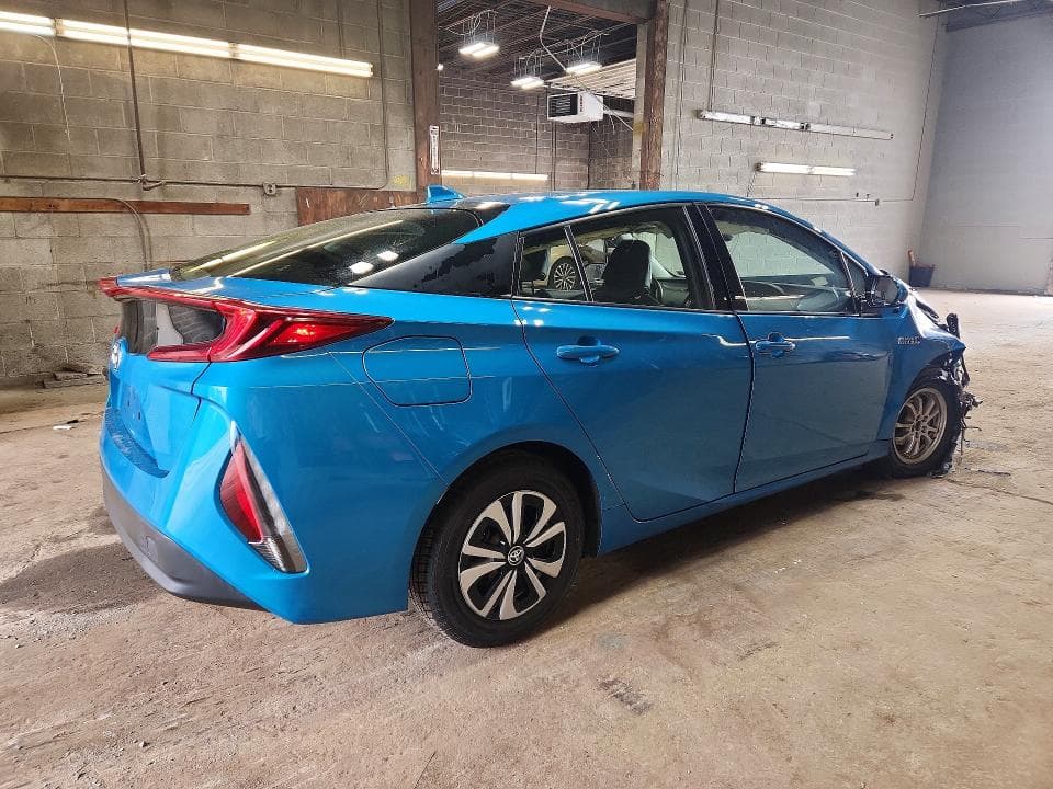 2017 TOYOTA PRIUS PRIME PREMIUM 3
