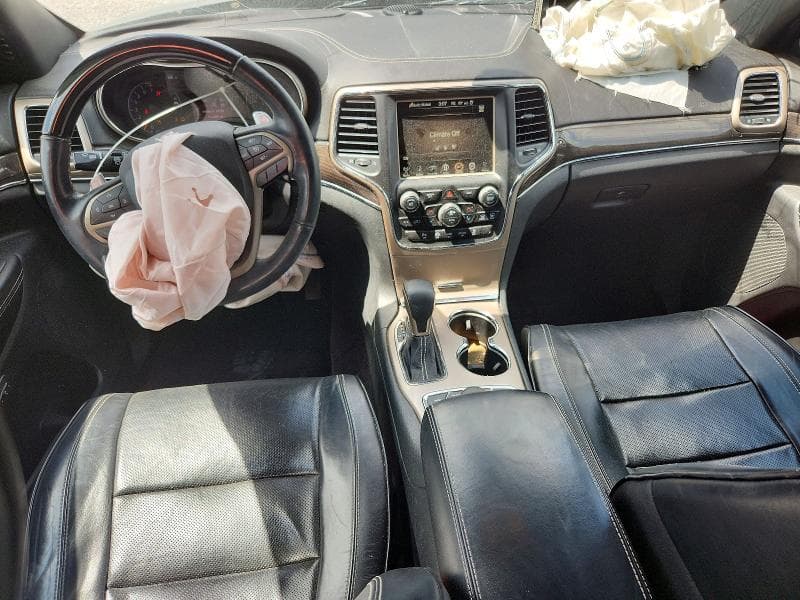 2017 JEEP GRAND CHEROKEE OVERLAND 8