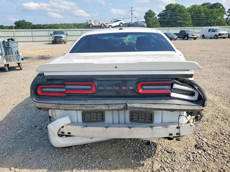 2019 DODGE CHALLENGER SXT 6