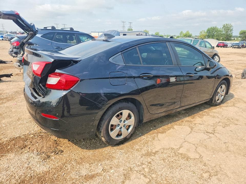 2018 CHEVROLET CRUZE LS 3