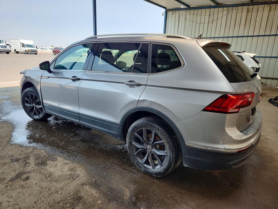 2023 VOLKSWAGEN TIGUAN SE 2