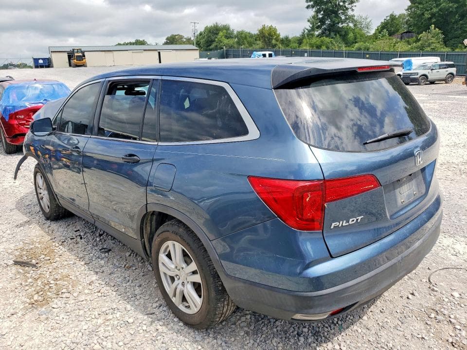 2018 HONDA PILOT LX 2