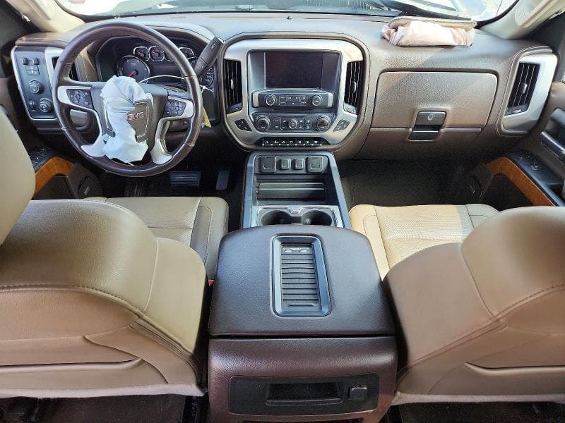 2017 GMC SIERRA K2500 SLT 8