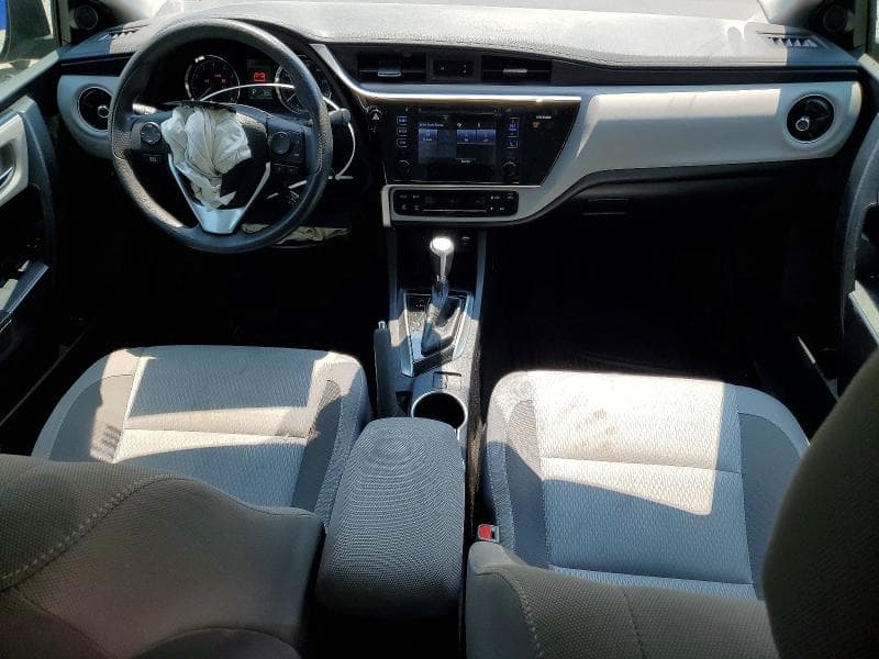 2017 TOYOTA COROLLA LE 8