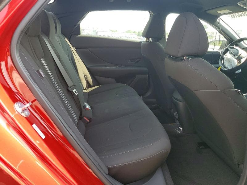 2025 HYUNDAI ELANTRA SEL SPORT 10