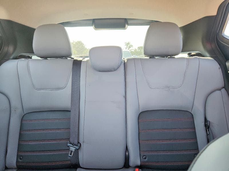 2021 NISSAN KICKS SR 10