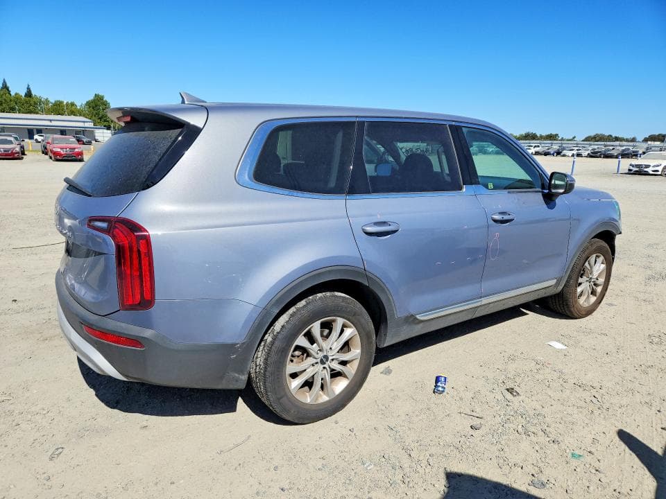 2022 KIA TELLURIDE LX 3