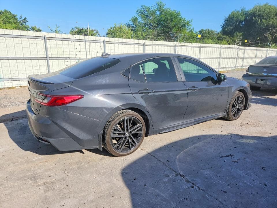 2025 TOYOTA CAMRY XSE 3