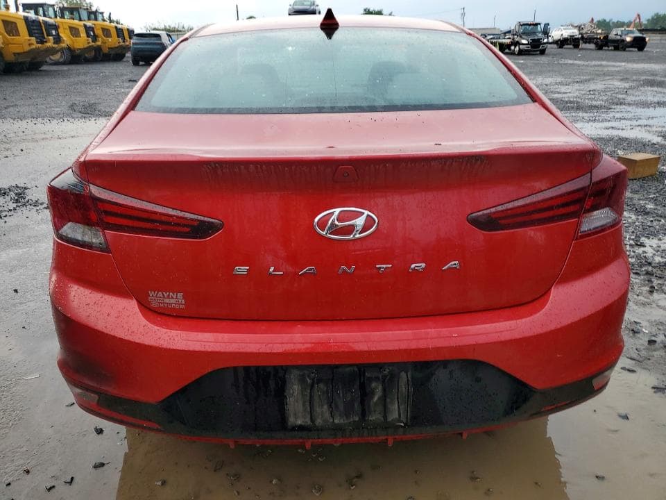 2019 HYUNDAI ELANTRA SEL 6