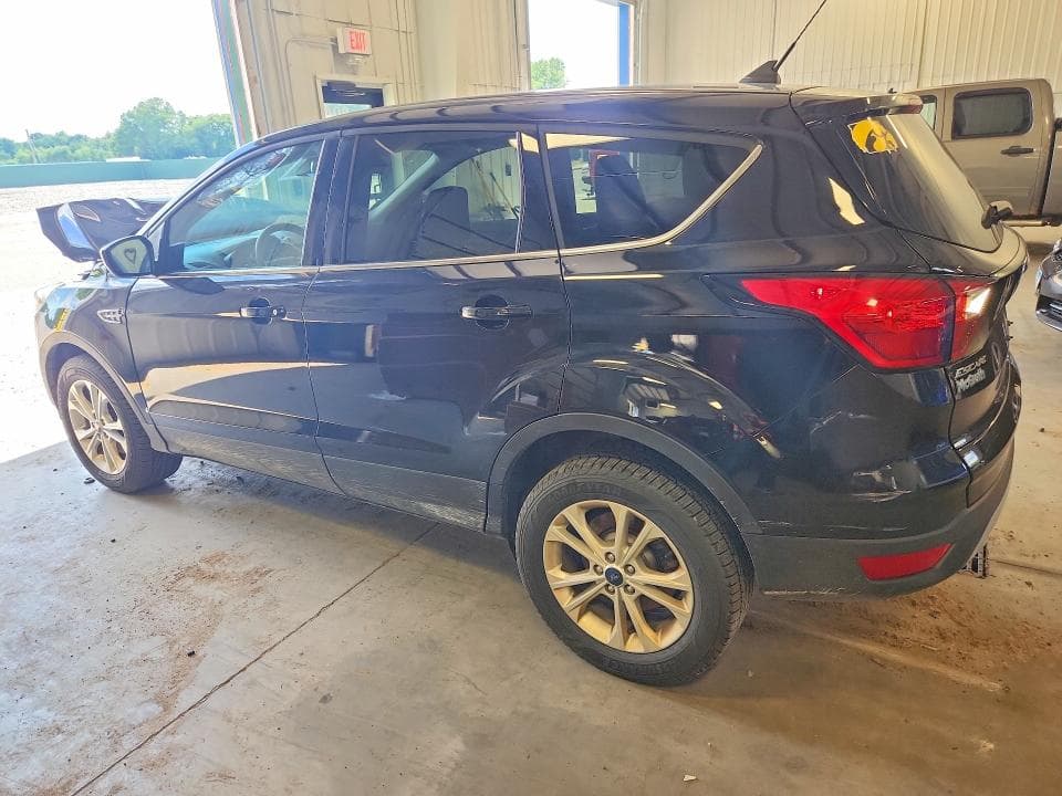2019 FORD ESCAPE SE 2