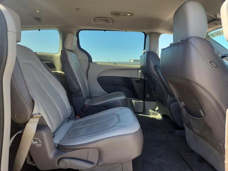 2017 CHRYSLER PACIFICA TOURING L 11