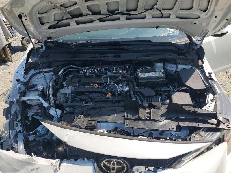 2025 TOYOTA COROLLA LE 11