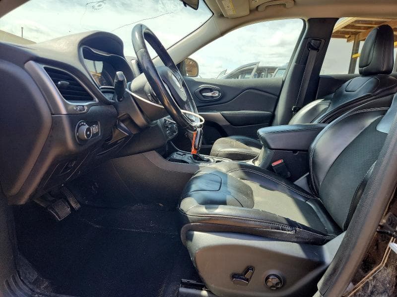 2019 JEEP CHEROKEE LATITUDE PLUS 7