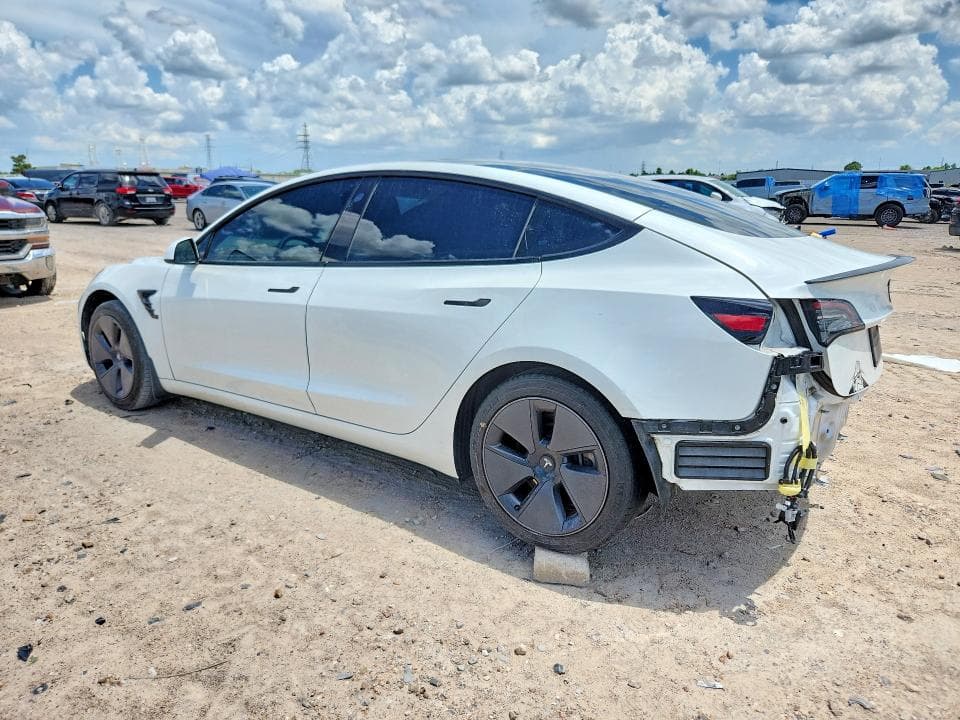 2023 TESLA MODEL 3 2