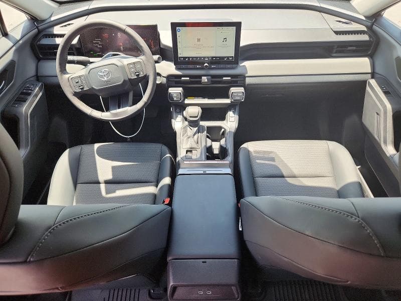 2026 TOYOTA RAV4 XLE PREMIUM 8