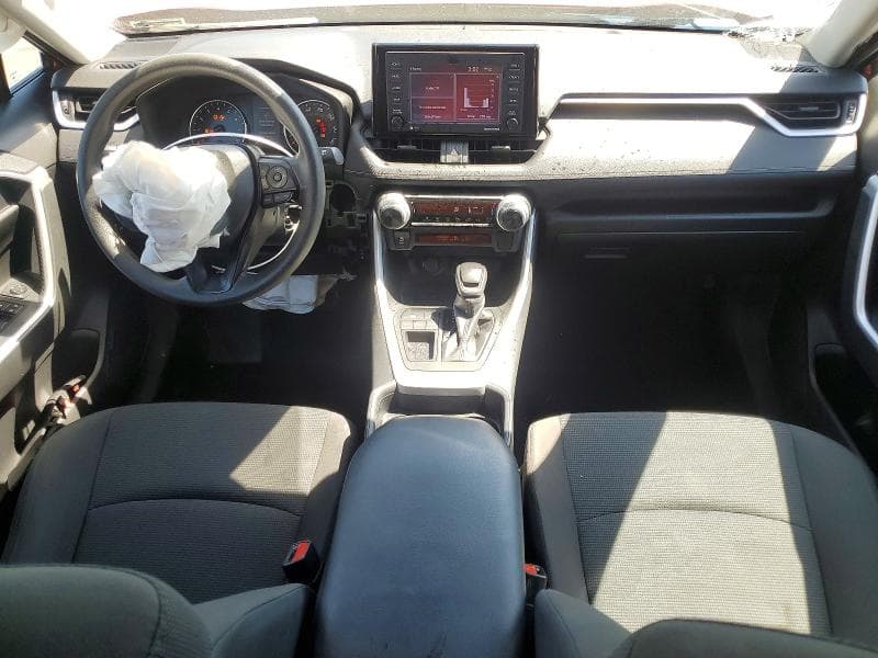2021 TOYOTA RAV4 LE 8
