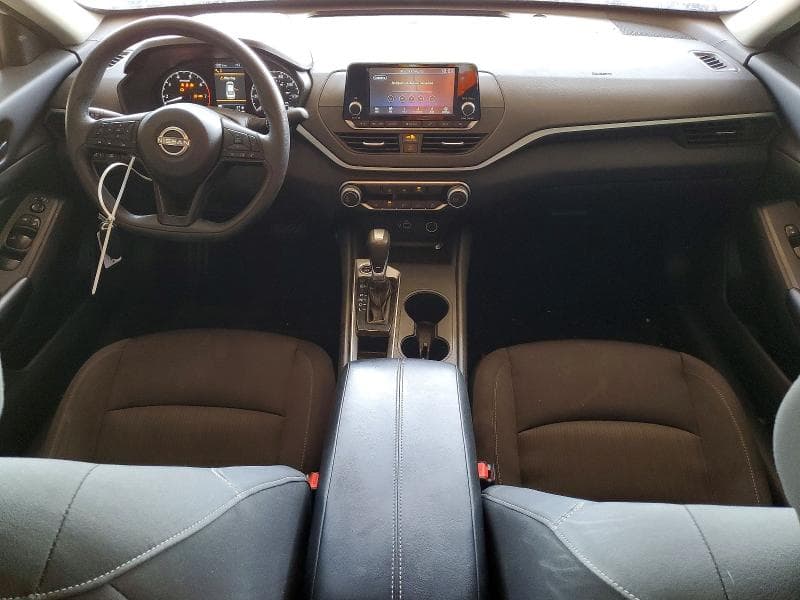 2024 NISSAN ALTIMA S 8