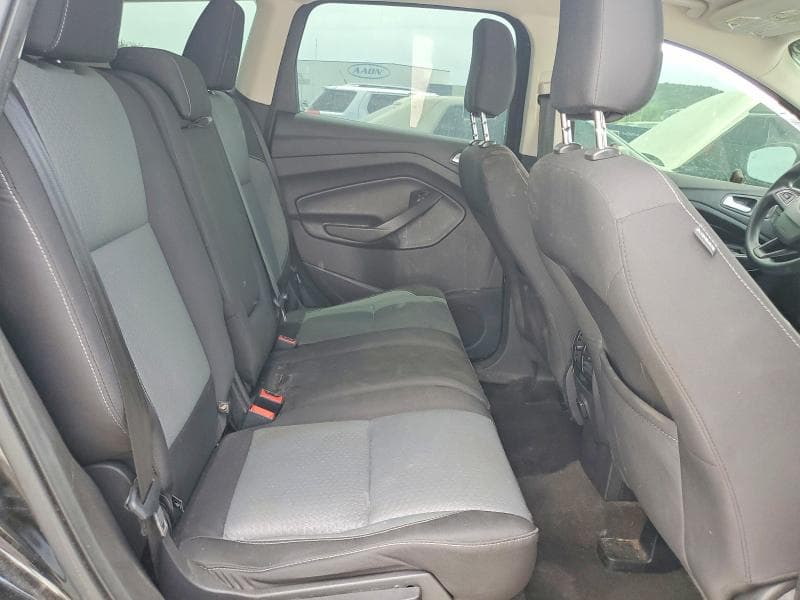 2018 FORD ESCAPE SE 11