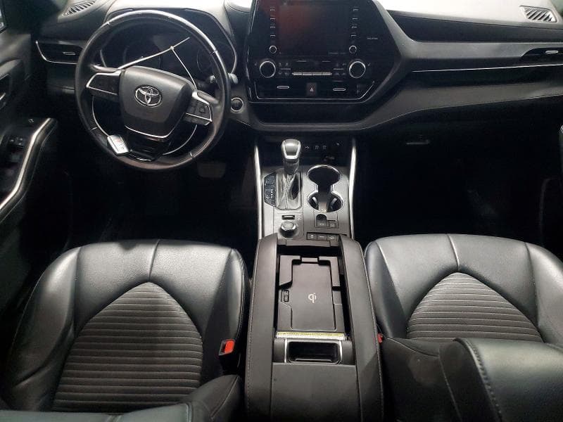 2021 TOYOTA HIGHLANDER XSE 8