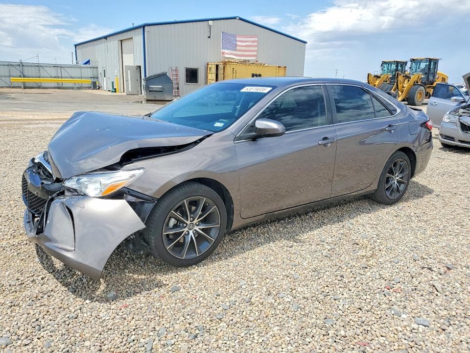 2017 TOYOTA CAMRY XSE - 1