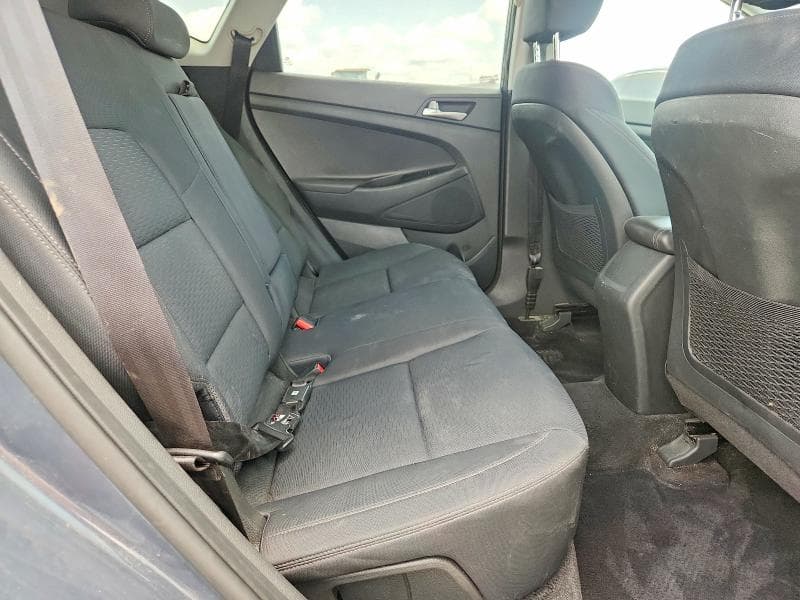 2020 HYUNDAI TUCSON SE 11