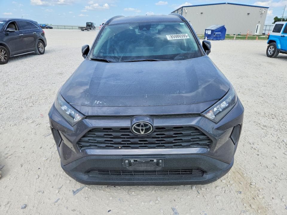 2021 TOYOTA RAV4 LE 5