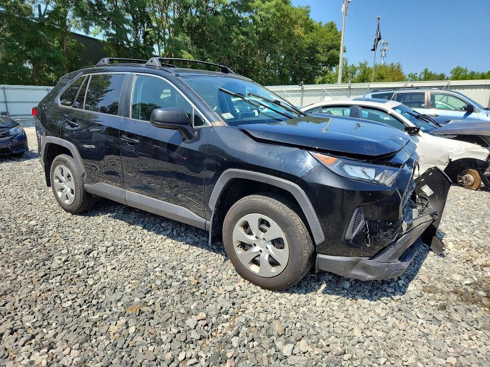 2020 TOYOTA RAV4 LE 4