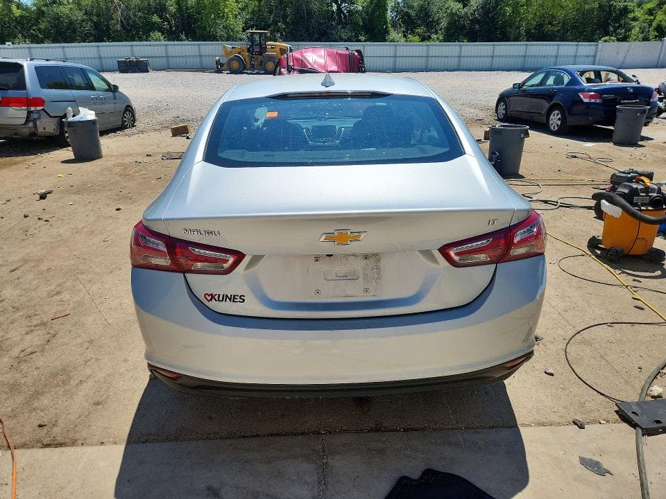 2022 CHEVROLET MALIBU LT 6