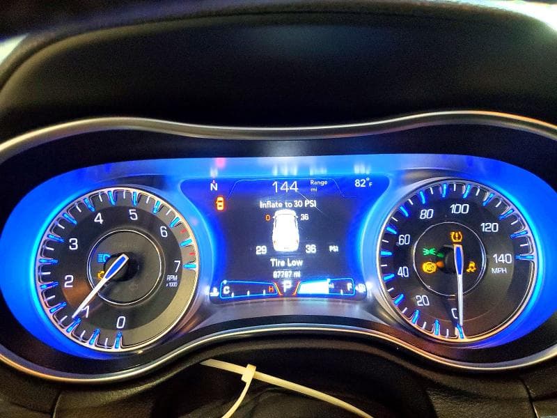 2018 CHRYSLER 300 TOURING 9
