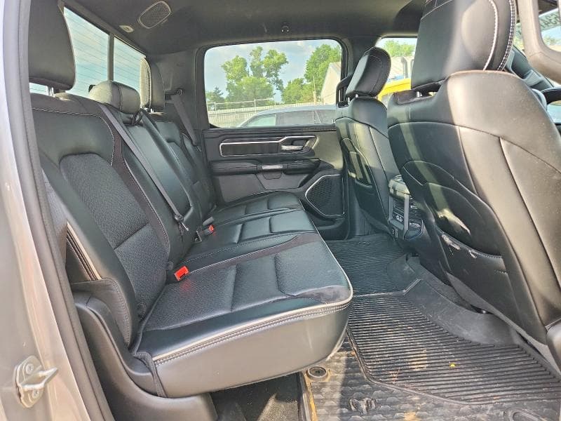 2024 RAM 1500 LARAMIE 10