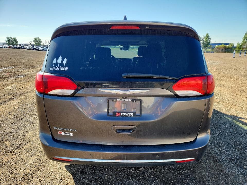 2017 CHRYSLER PACIFICA TOURING L PLUS 6