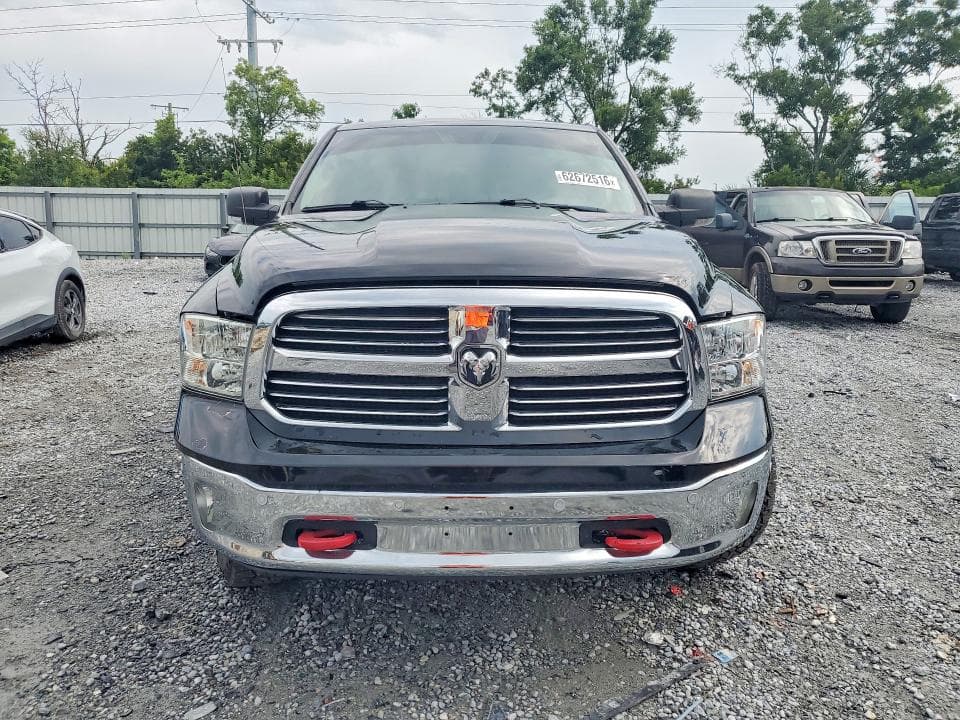 2019 RAM 1500 CLASSIC SLT 5