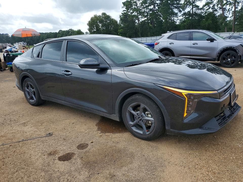2025 KIA K4 4