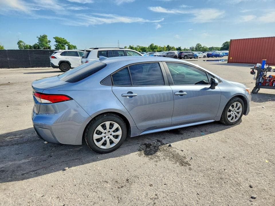 2023 TOYOTA COROLLA LE 3