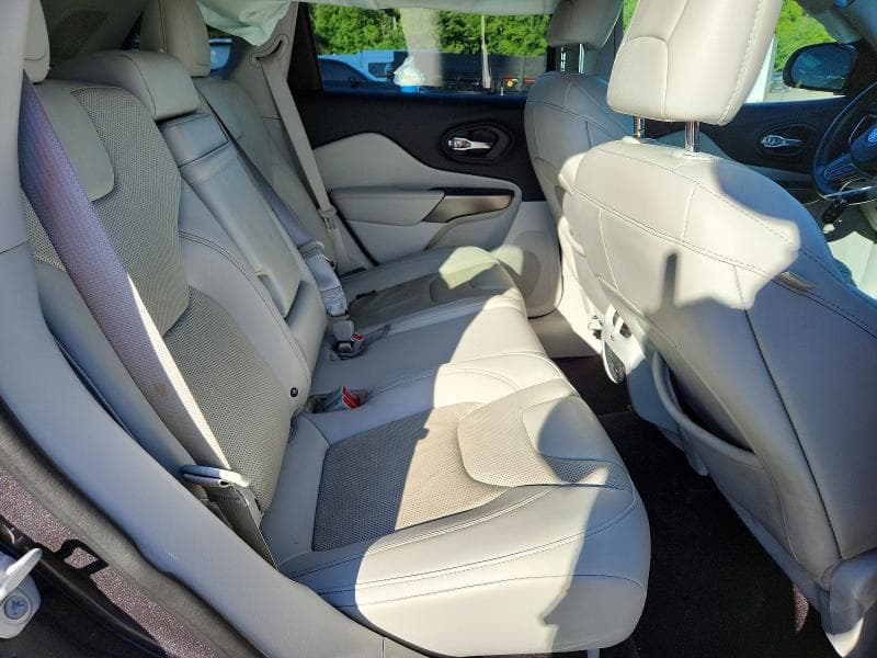 2019 JEEP CHEROKEE LIMITED 11