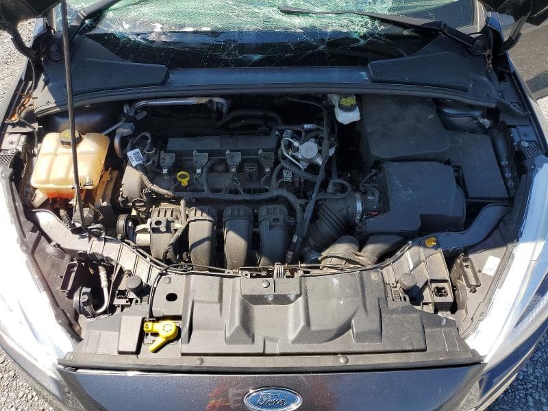 2018 FORD FOCUS SE 11