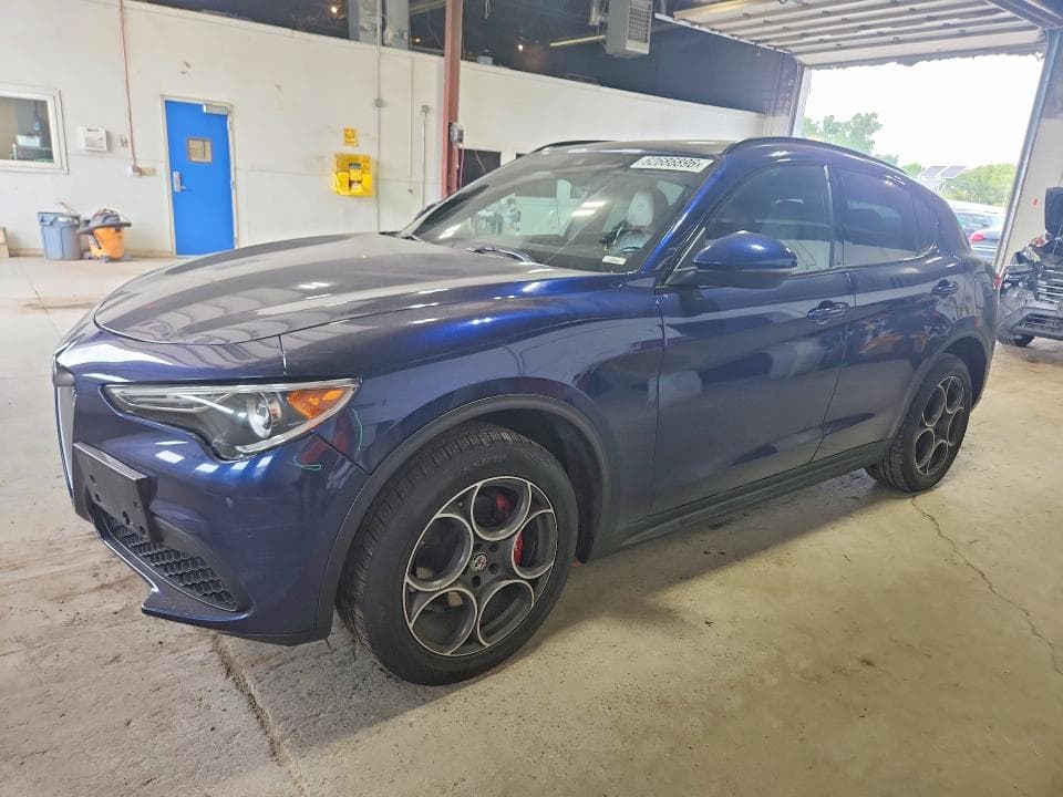 2018 ALFA ROMEO STELVIO TI SPORT - 1