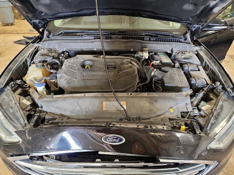2017 FORD FUSION SE 11