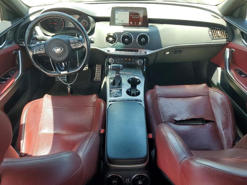 2019 KIA STINGER GT1 8