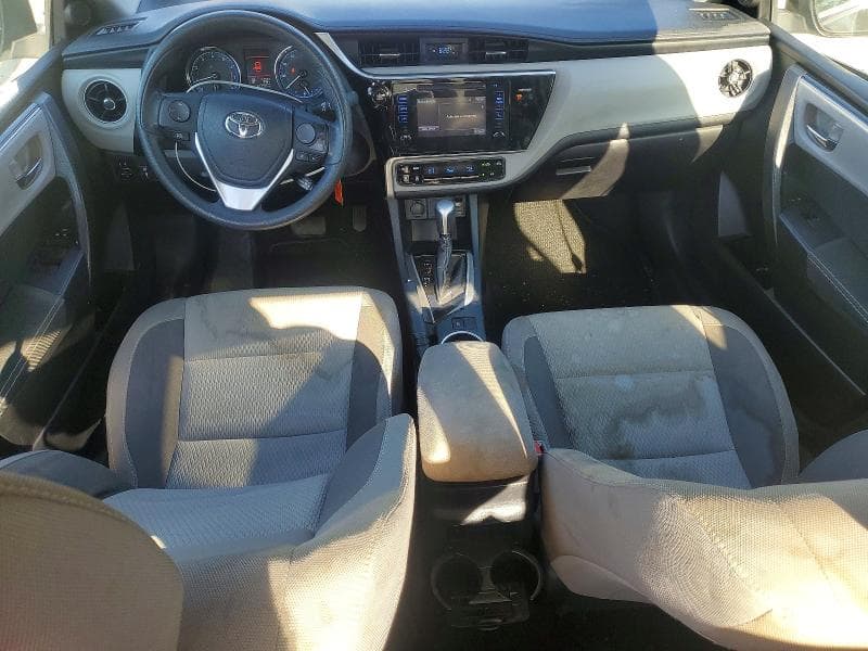 2017 TOYOTA COROLLA LE 8