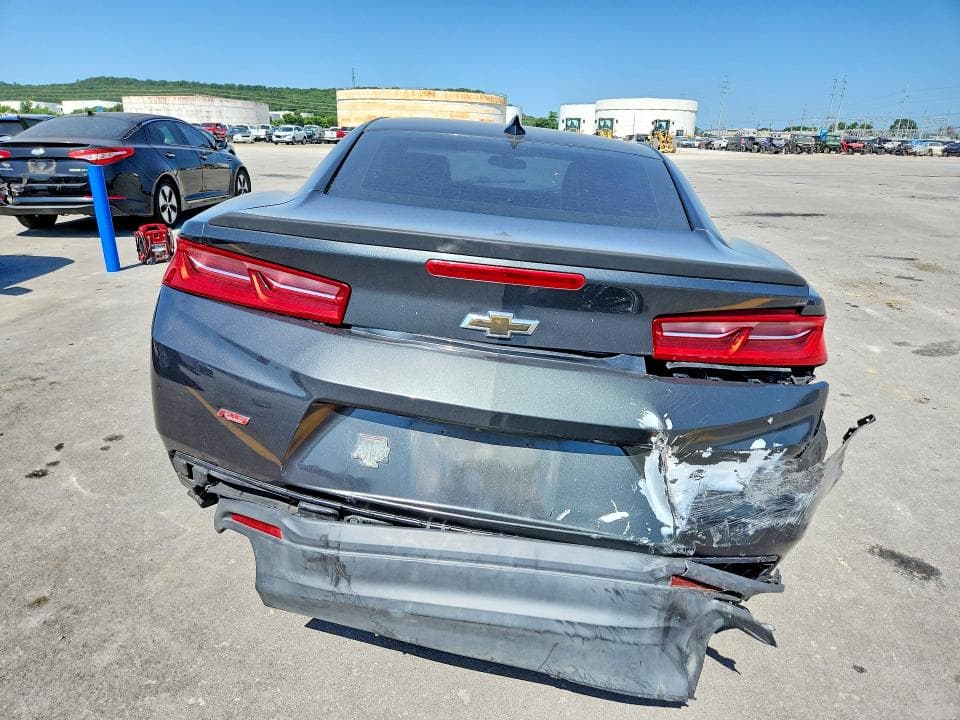 2018 CHEVROLET CAMARO LT 6