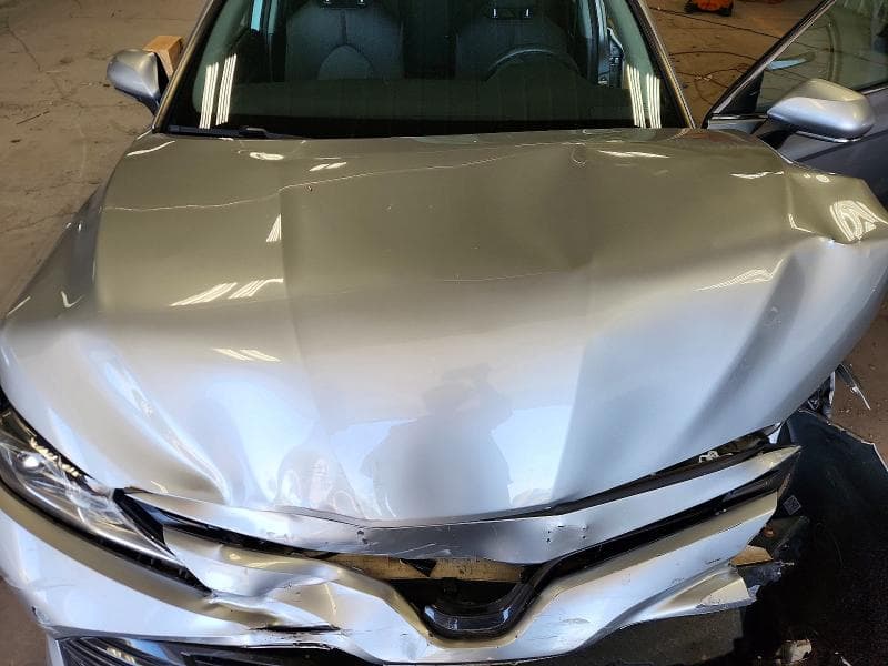 2019 TOYOTA CAMRY LE 11