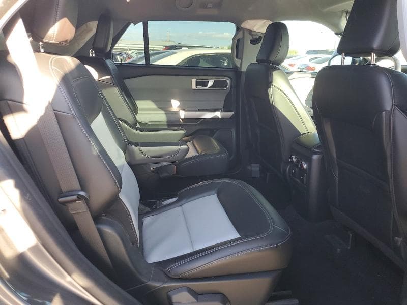 2023 FORD EXPLORER XLT 11