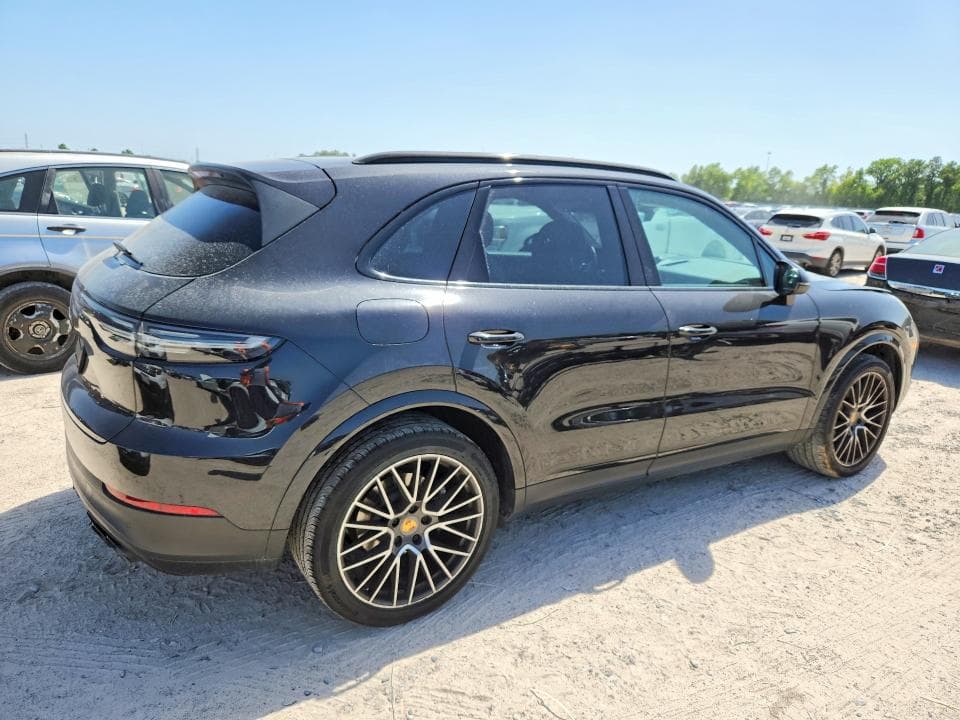 2020 PORSCHE CAYENNE 3