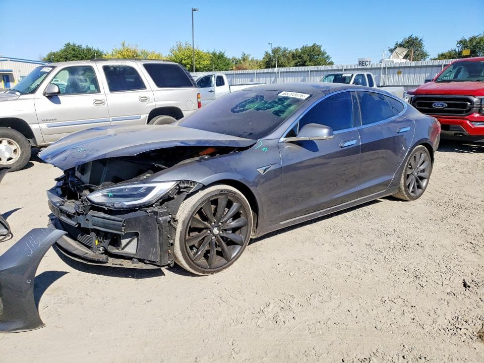 2021 TESLA MODEL S - 1