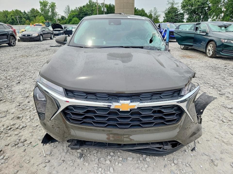 2024 CHEVROLET TRAX LS 5